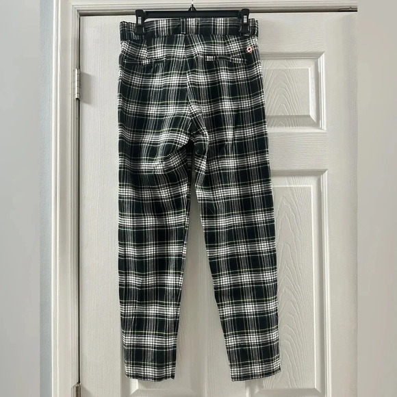 CASTAWAY NANTUCKET ISLAND Ankle Capri Stretch Twill Plaid Pants - Picture 2 of 8